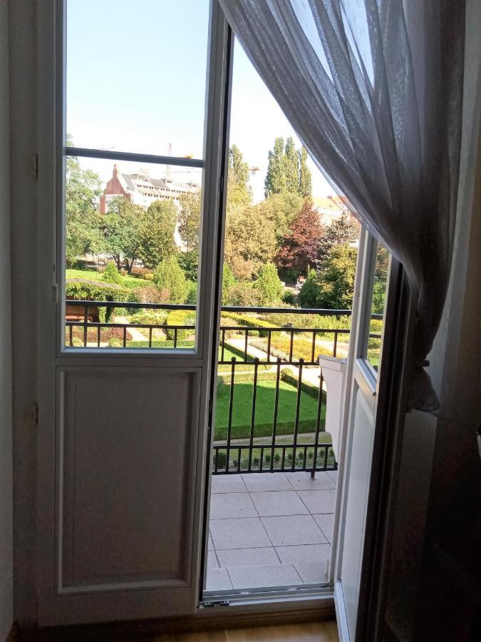 Dom Notre Dame Bed & Breakfast Wrocław Eksteriør bilde
